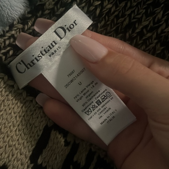 (Brand New) Christian Dior Scarf - Picture 3 of 4